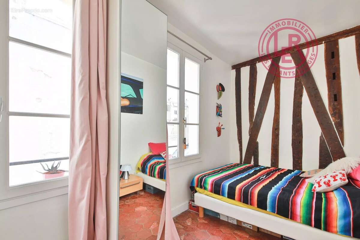 Appartement à PARIS-3E