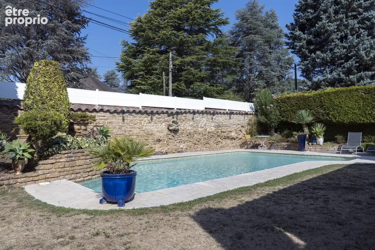 St Cyr au Mont d'Or - photo 14