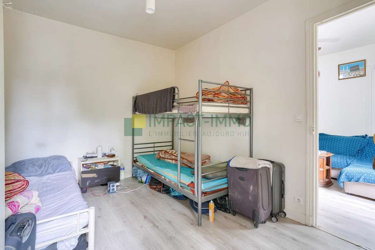 Appartement à CLICHY