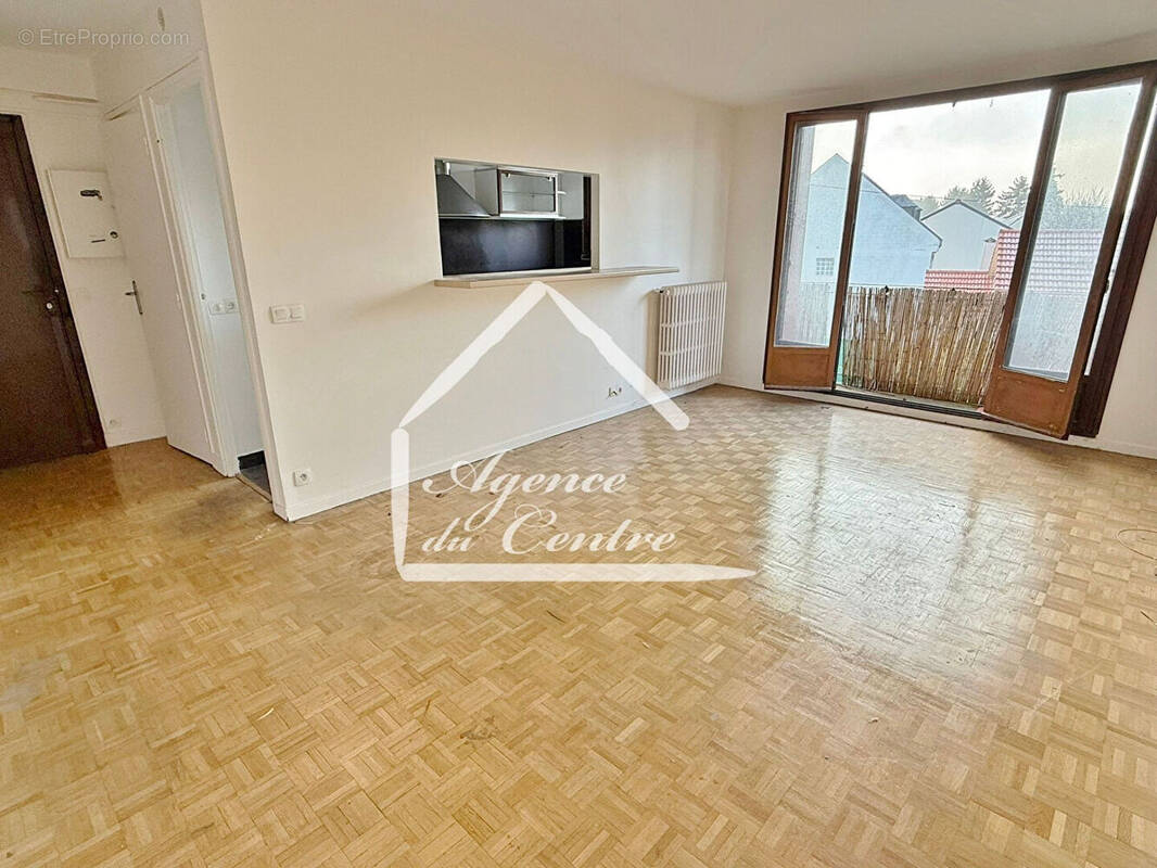 Appartement à L'HAY-LES-ROSES