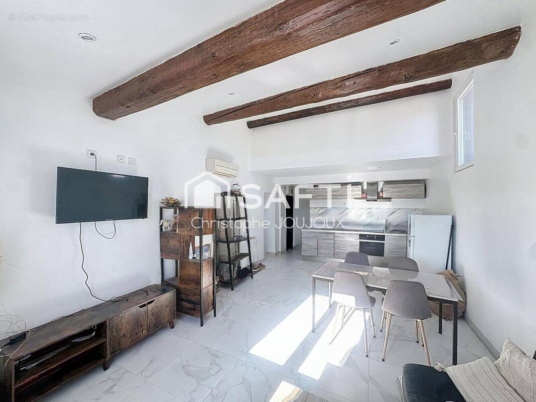 Photo 1 - Appartement à NIMES