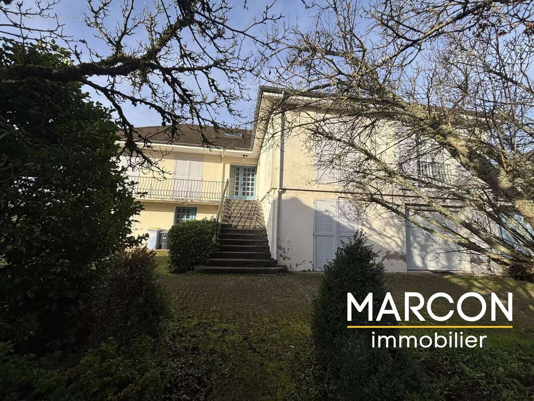 Maison à LA SOUTERRAINE