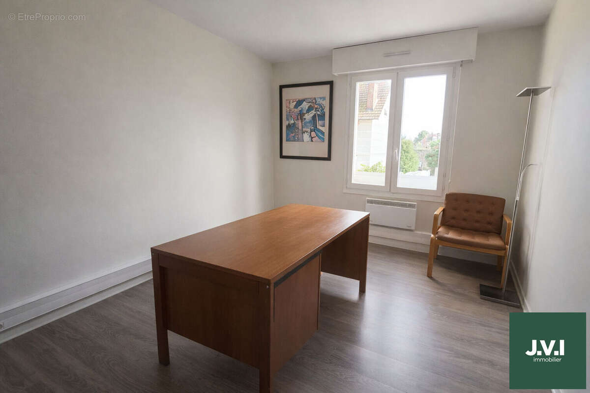 Appartement à ENGHIEN-LES-BAINS