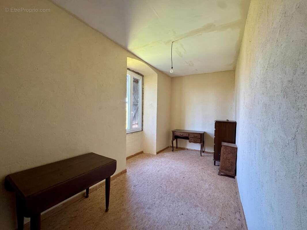 Maison 100 m² à Saint-Beauzeil  - photo 6