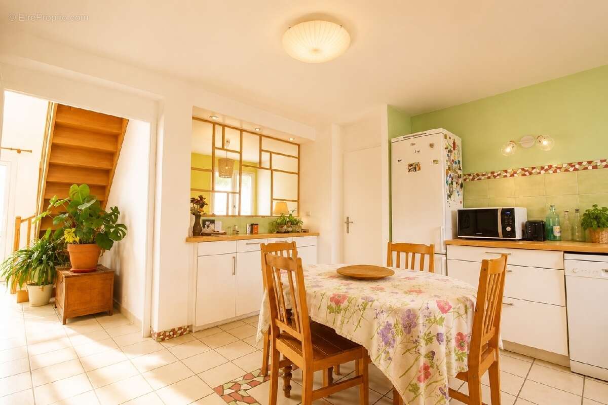 Maison 173 m² à Yerres  - photo 6