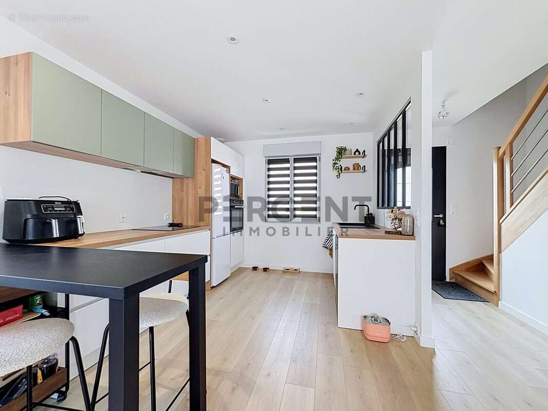 Maison 105 m² à Tagnon  - photo 5