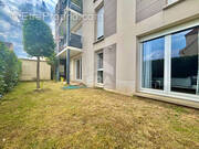 Appartement à FONTENAY-LE-VICOMTE