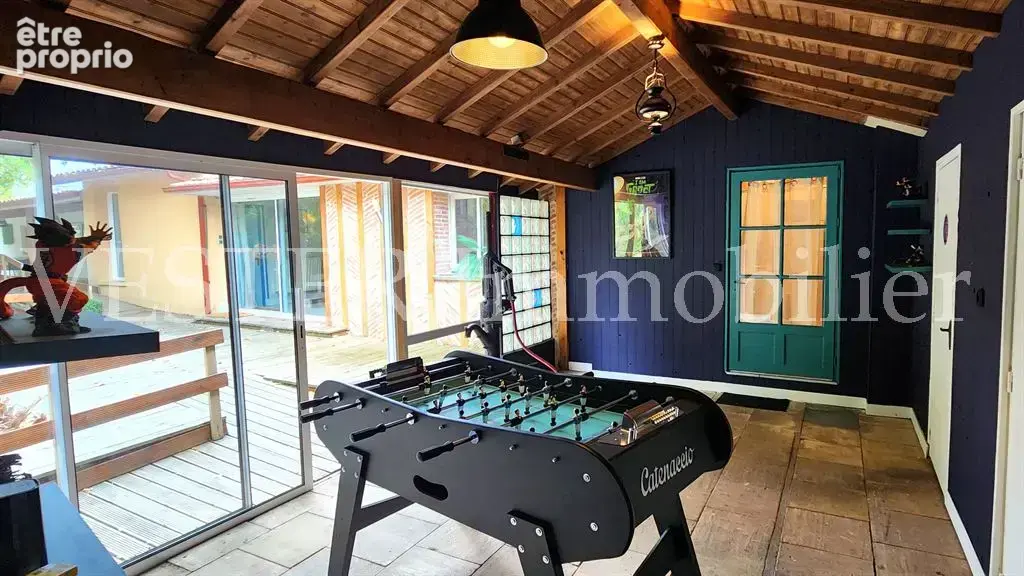 Propriété au coeur de la nature avec piscine couverte chauffée. Idéale maison d'hôtes ou grande fami - photo 12