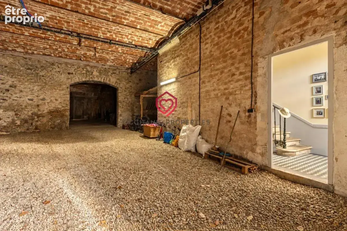 Belle maison de caractère en pierre avec 4 chambres et ancienne cave viticole – Roquebrun, Hérault - photo 36