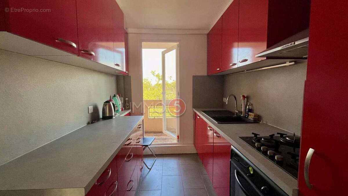 Appartement 60 m² à Bondy  - photo 4