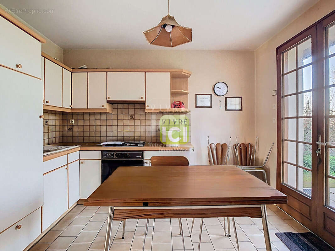 Maison à LA TESSOUALLE
