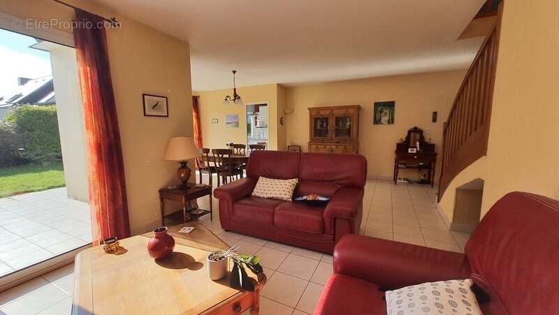 Maison à CHARTRES-DE-BRETAGNE