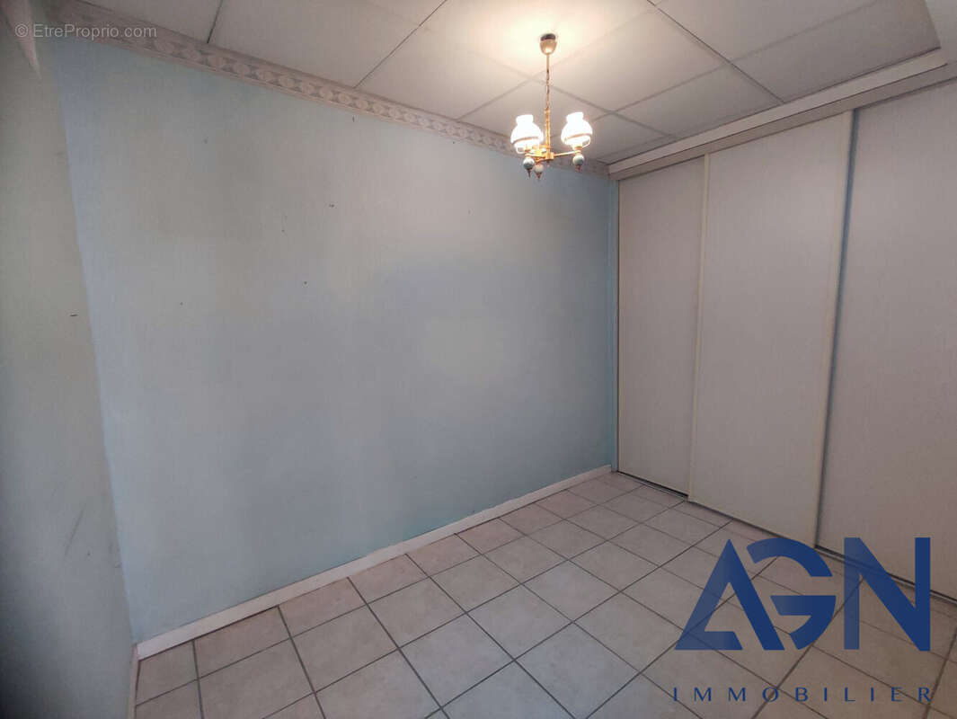 Maison 69 m² à Agde  - photo 4