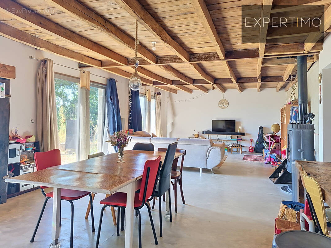 Maison à CENTRES