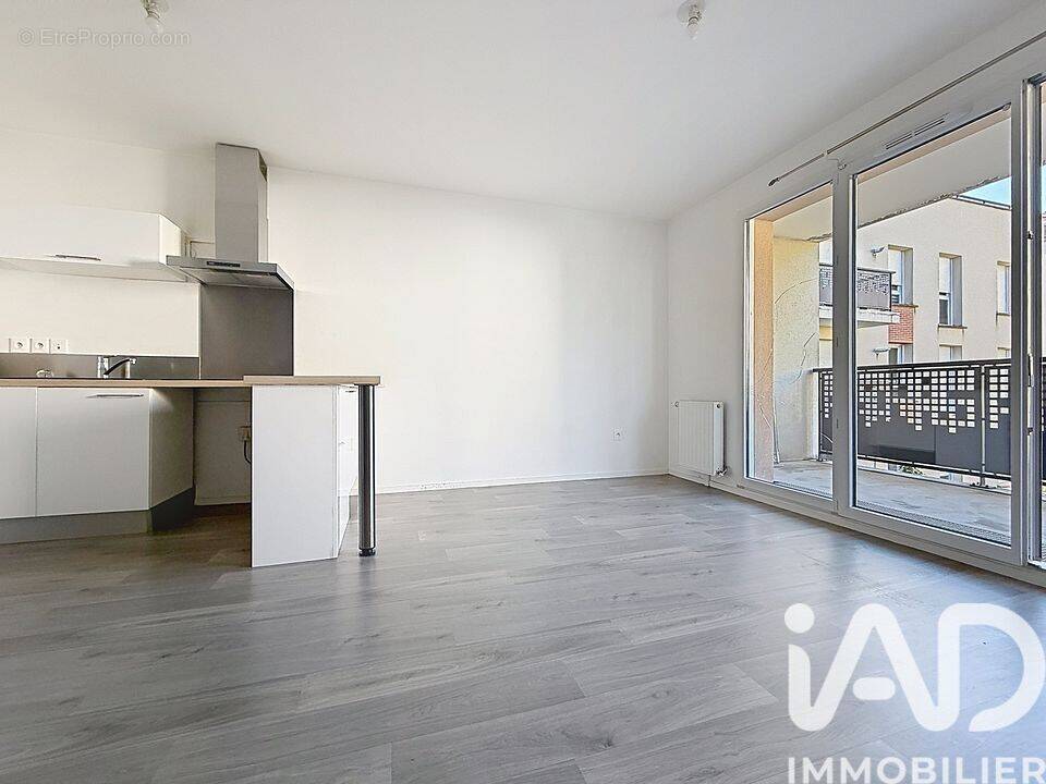 Photo 1 - Appartement à ARPAJON