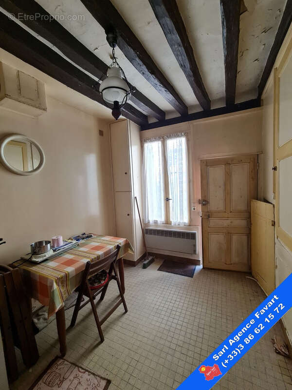 Maison à JOIGNY