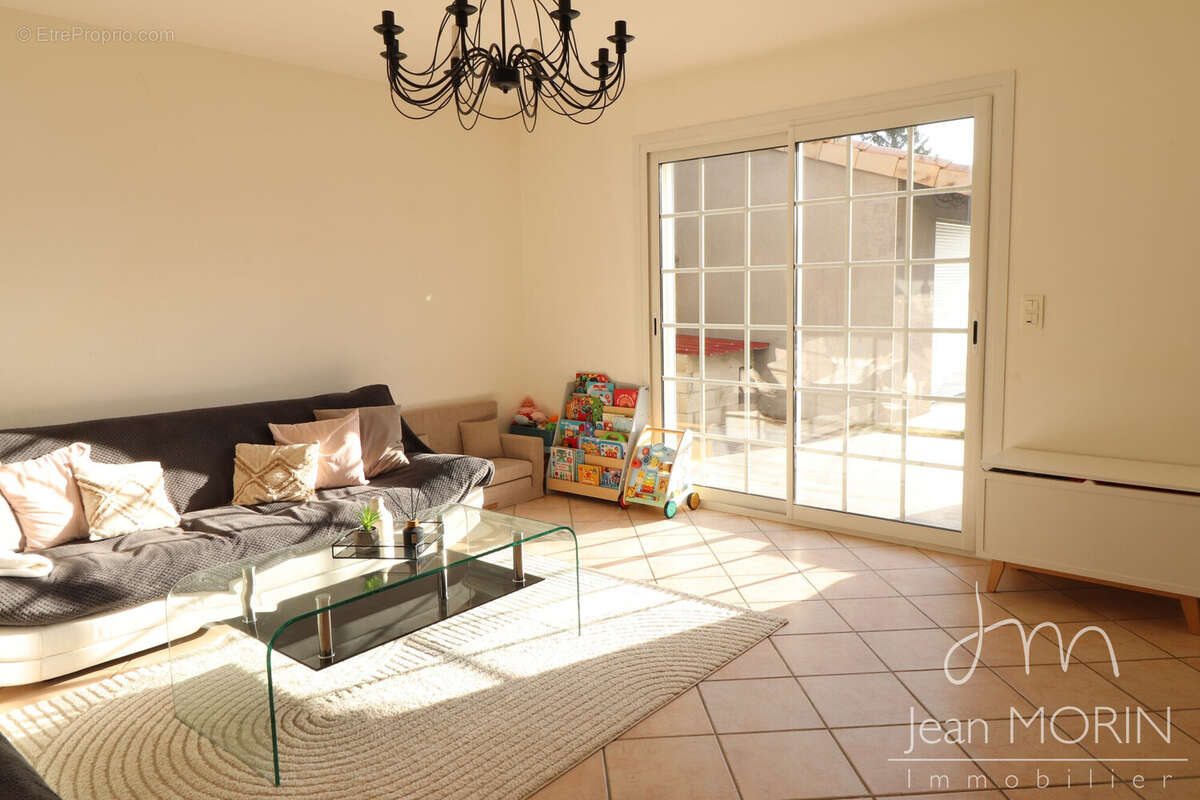 Maison à BEAUMONT-LES-VALENCE