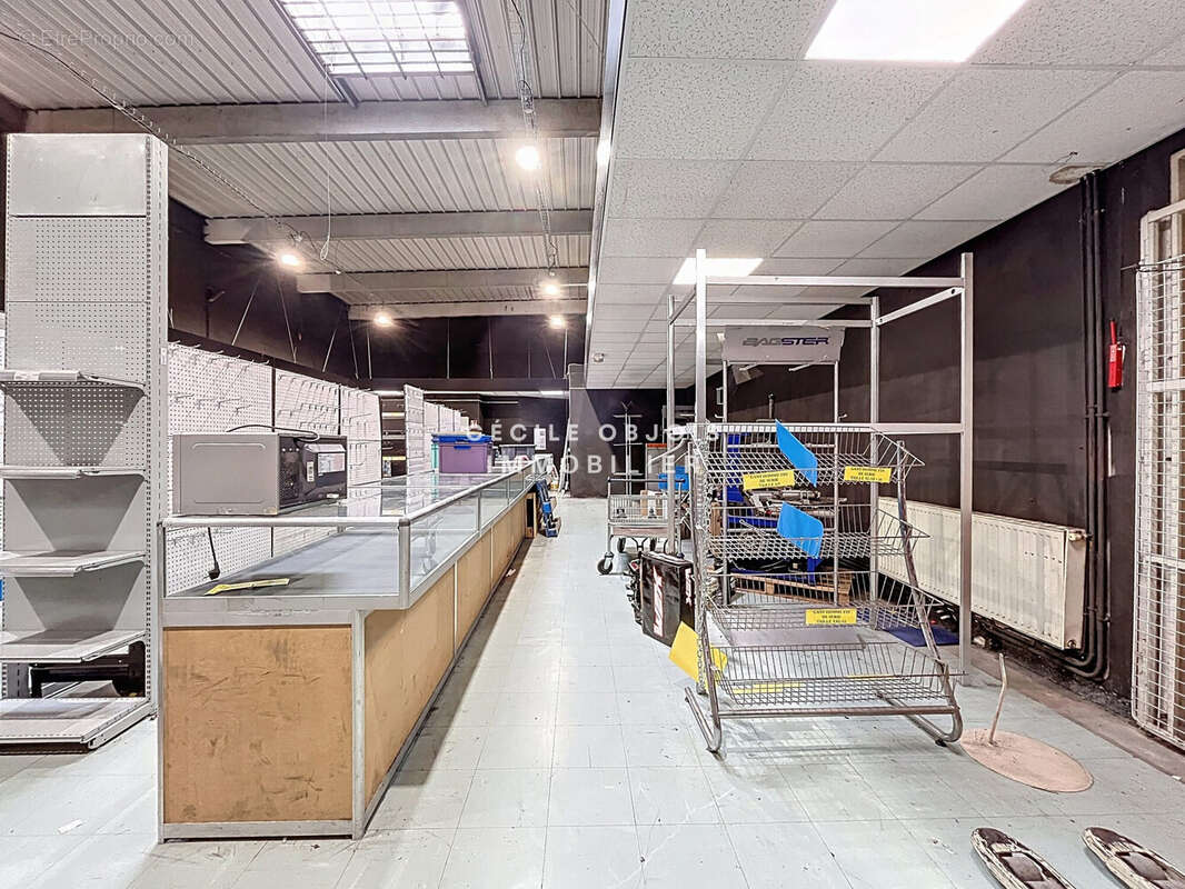 Commerce à VALENTON