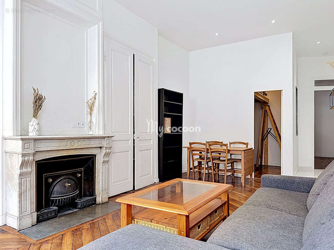 Appartement à LYON-7E