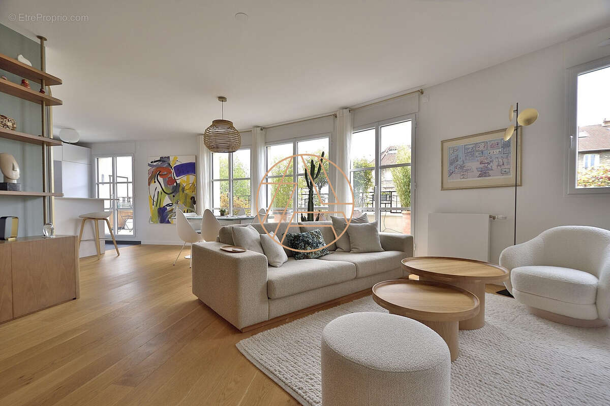 Appartement à SAINT-MAUR-DES-FOSSES