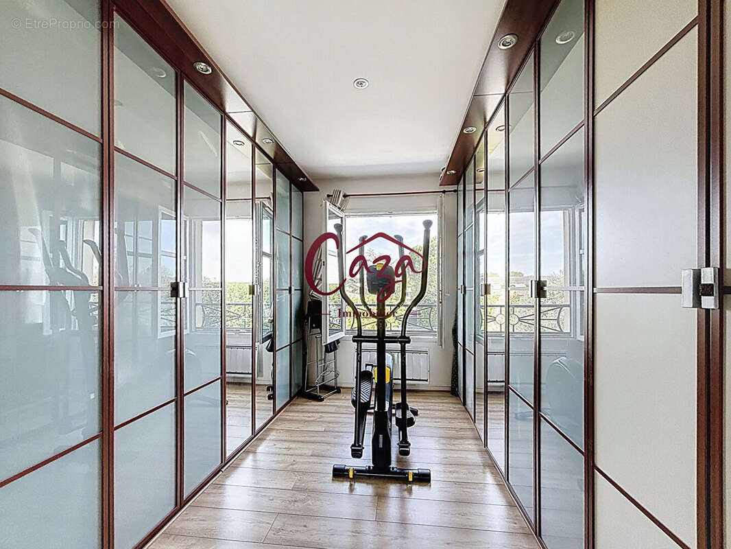 Maison à SAINT-QUENTIN-DE-BARON