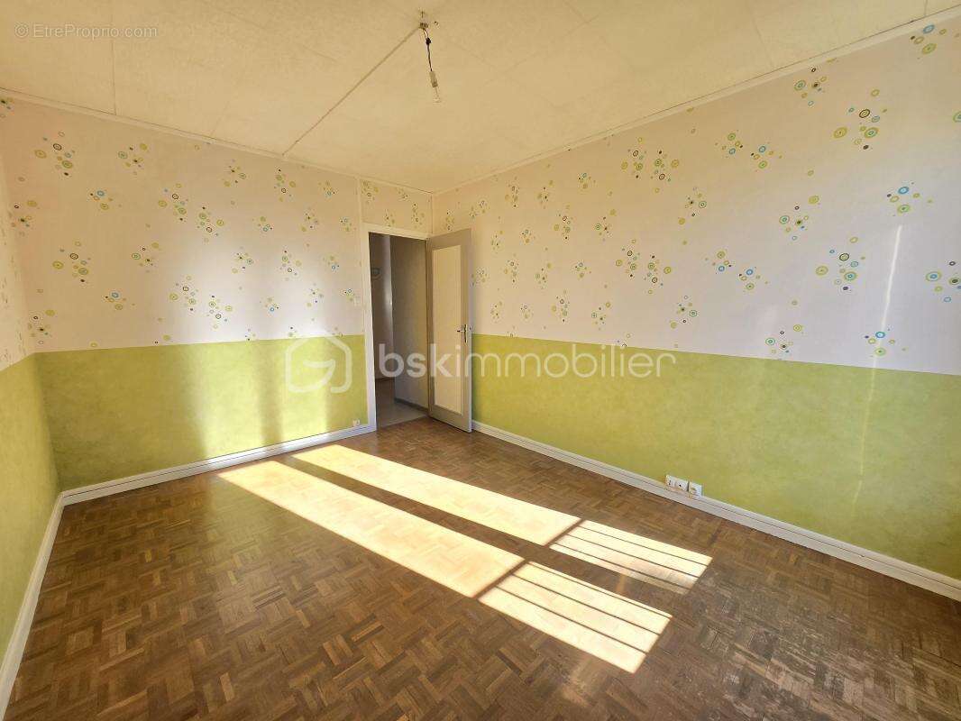 Magnifique appartement type T4 de 66 m² avec cave à NEVERS - photo 15