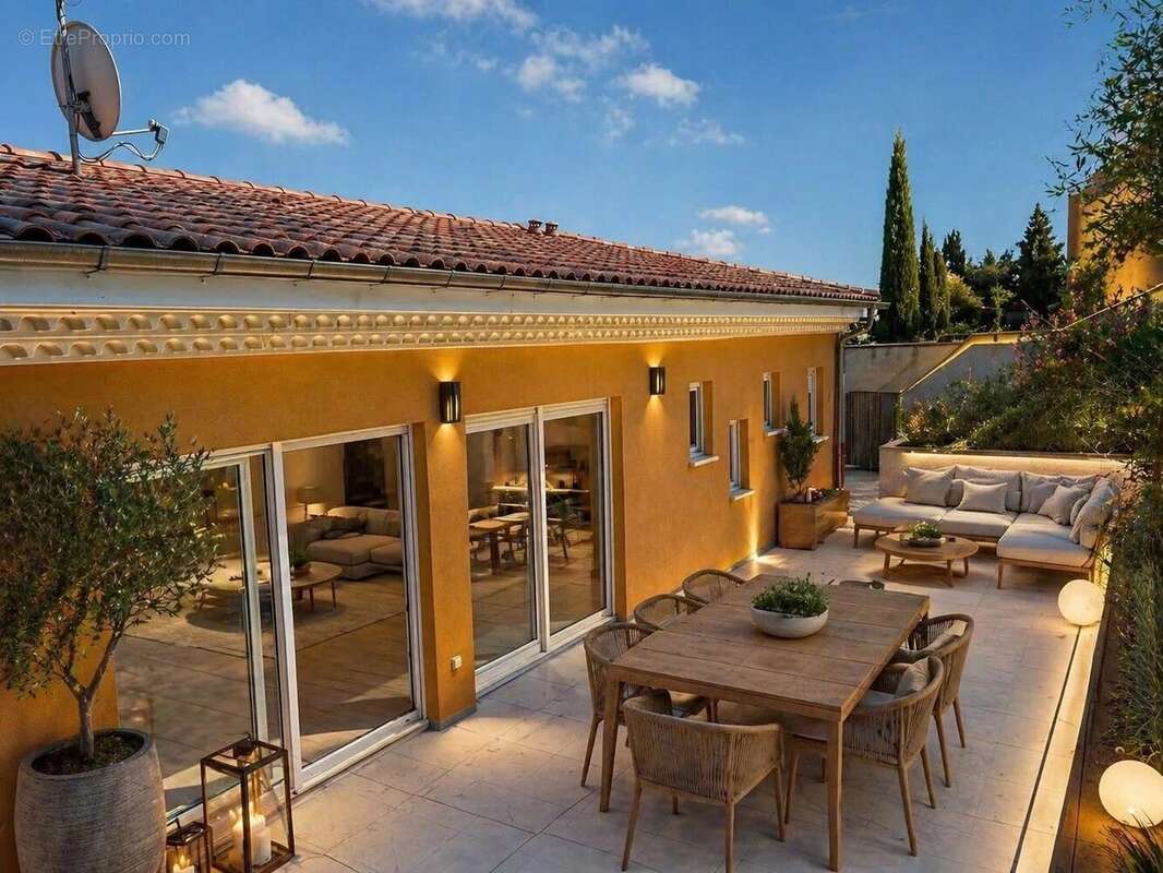 Maison à MOUGINS