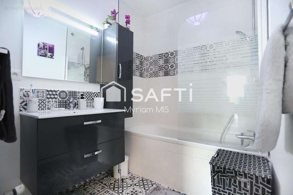 Photo 9 - Maison à SAINT-JACQUES-DE-LA-LANDE