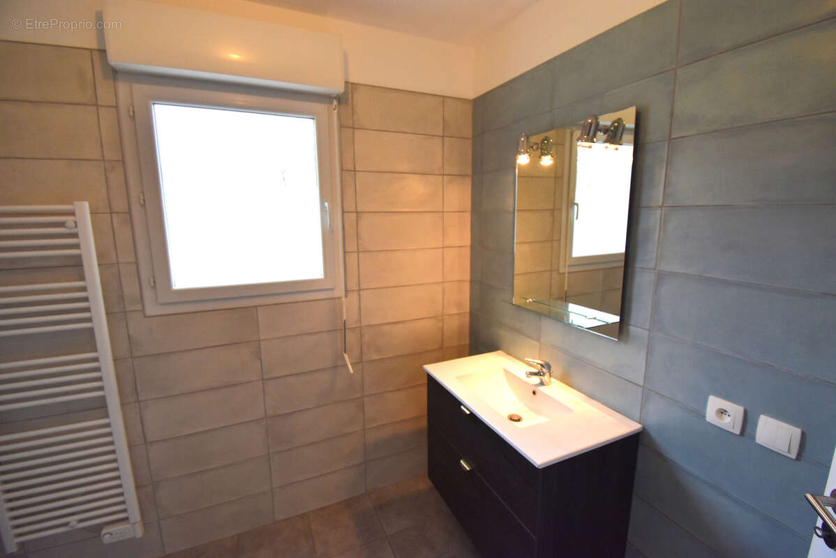 Maison à HAUTEVELLE