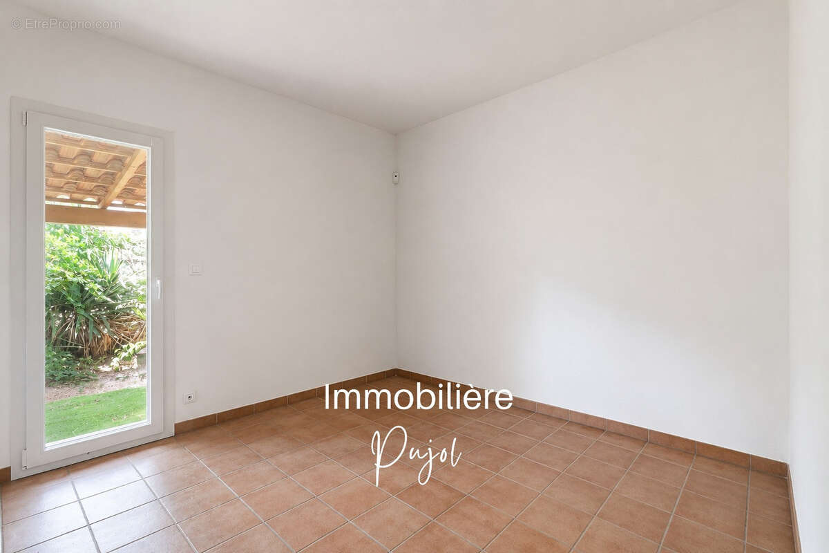 Maison 5 pièces de 114m2 sur parcelle de 1526m2 - photo 13