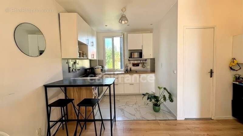 Appartement à NEUILLY-PLAISANCE