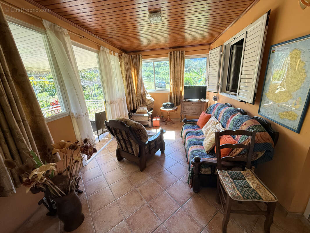Maison à SALAZIE