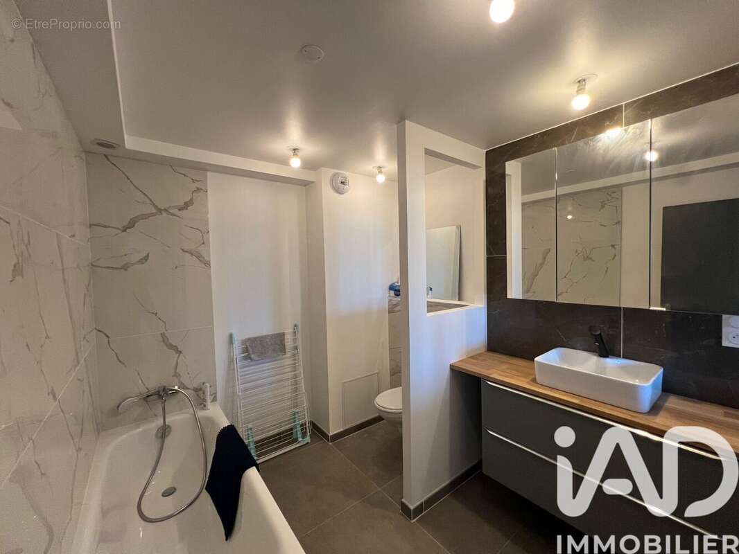 Photo 3 - Appartement à BONNEVILLE