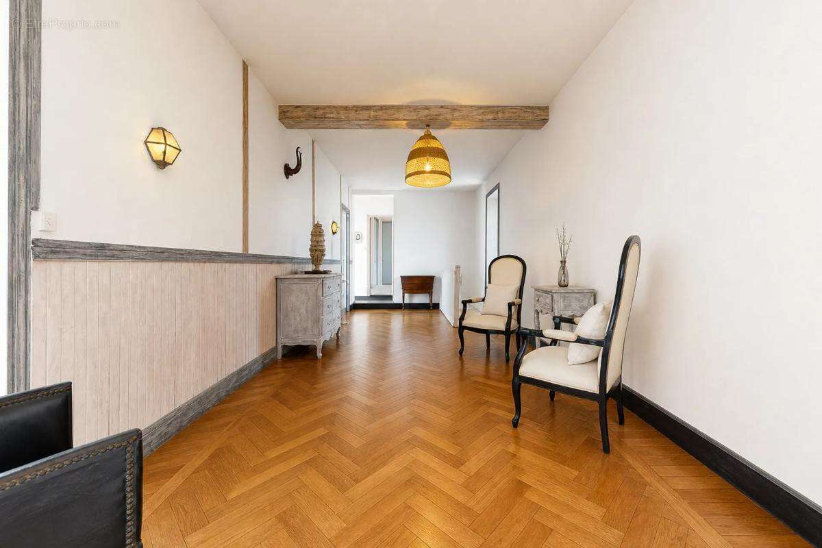Belle maison en pierre XVIIIᵉ - 265m² Eymouthiers - photo 10