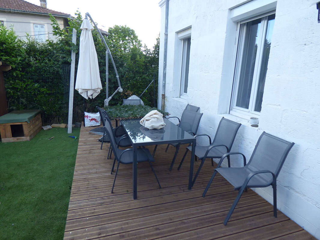 Appartement à LE BARP