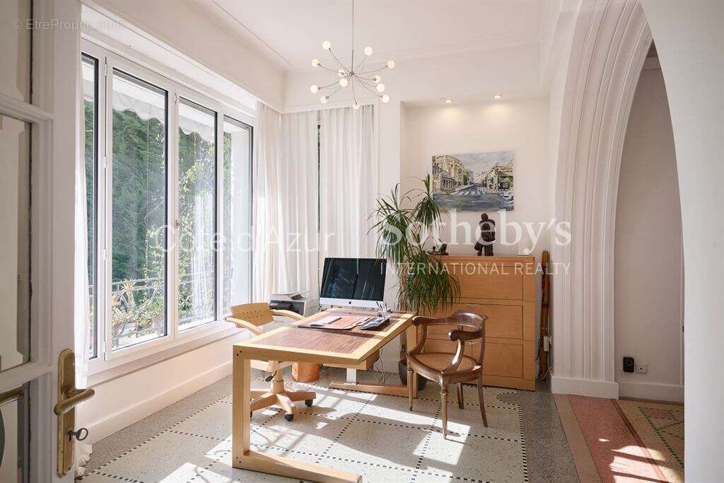 Maison Belle-Époque rénovée à Nice Cimiez, proche du Regina - photo 10