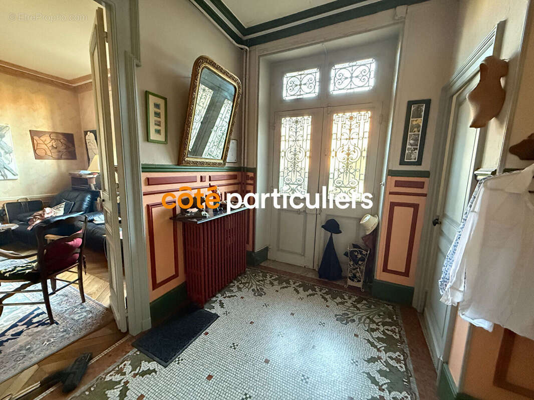 Maison à SAINT-AMAND-MONTROND