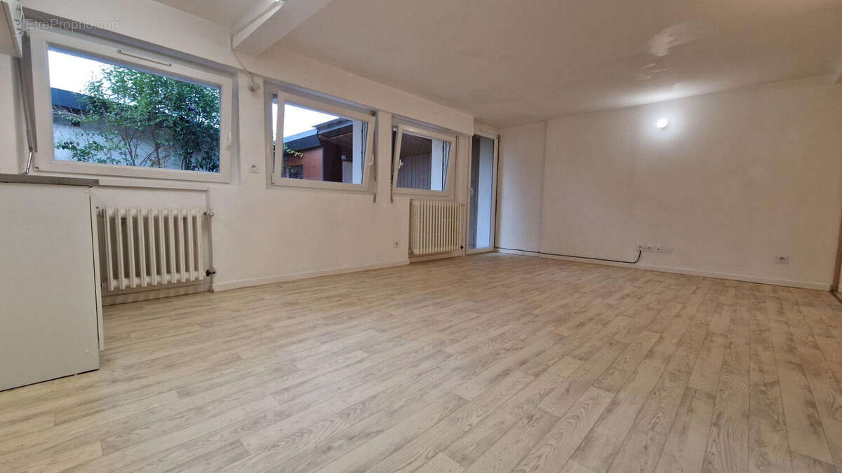 Appartement à AIX-LES-BAINS