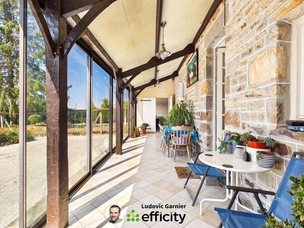 Maison 136 m² à Saint-Clement-Rancoudray  - photo 5