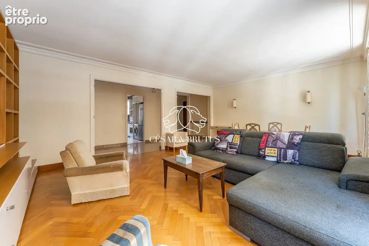 Appartement 5 pièces 110 m² à vendre à Lyon-6e (69006) - photo 4