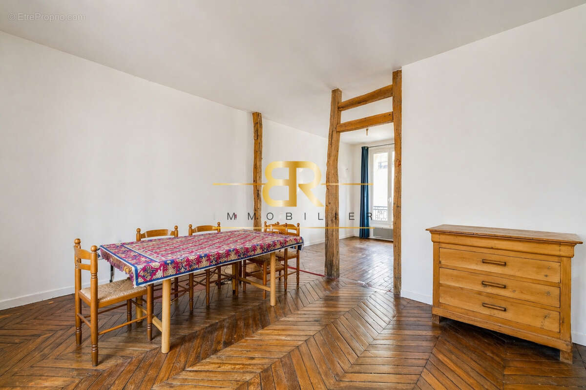 Appartement à PARIS-19E