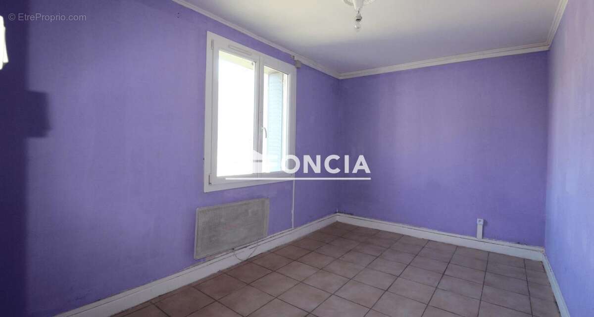 Appartement à VIZILLE