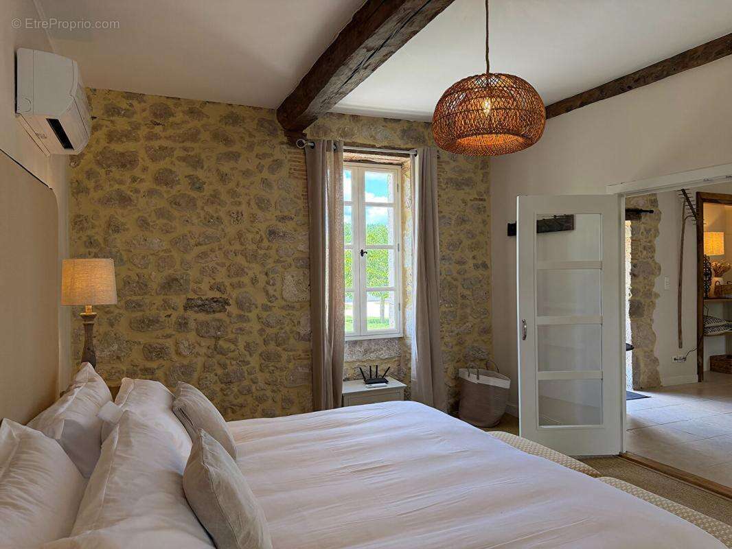 Maison à BEAUMONT-DU-PERIGORD