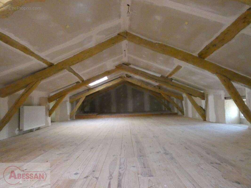 Maison 200 m² à Cordes-Sur-Ciel  - photo 10