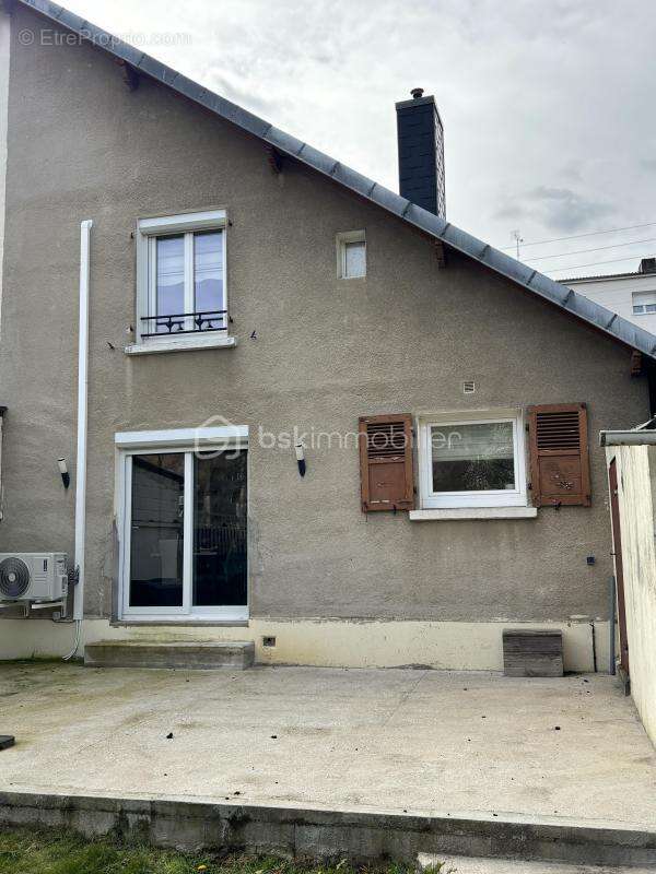 Maison à CHARLEVILLE-MEZIERES