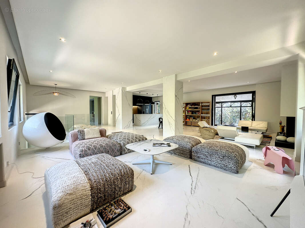 Maison à SAINT-RAPHAEL