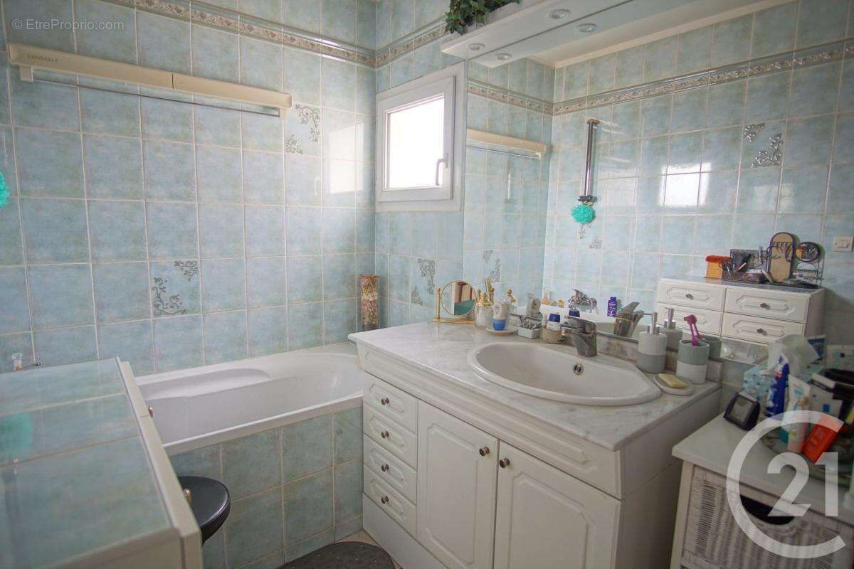 Appartement à CHOISY-LE-ROI