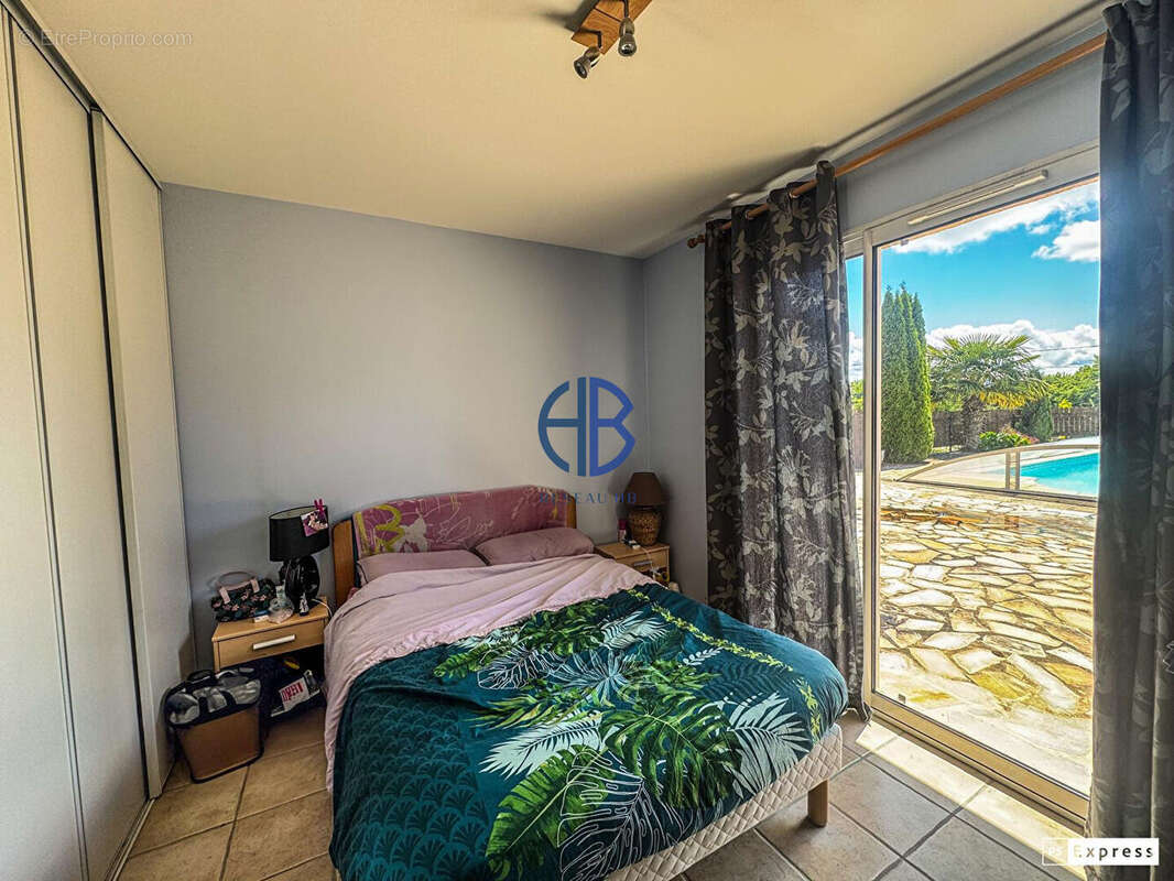 Plain-pied 4 chambres , terrain constructible PISCINE - photo 9