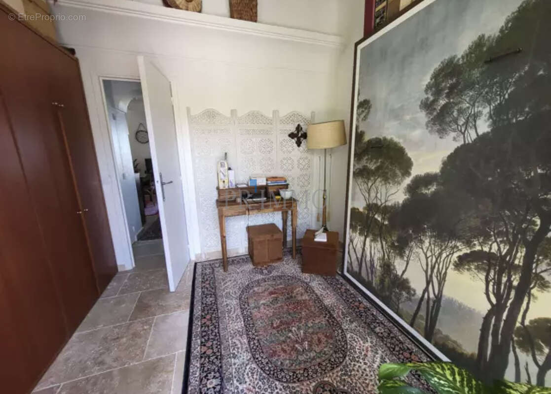 Appartement à LES ISSAMBRES