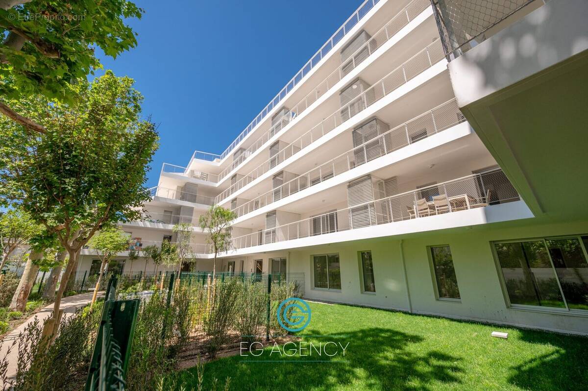Appartement à MARSEILLE-8E